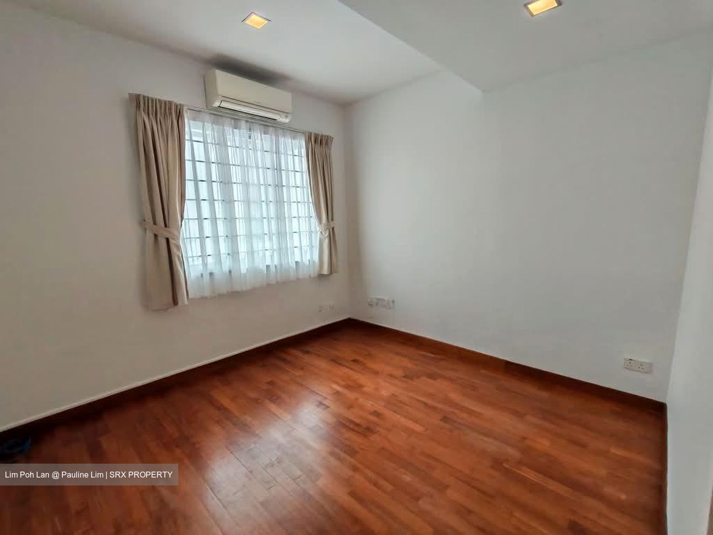 Shamrock Park (D10), Semi-Detached #584931001